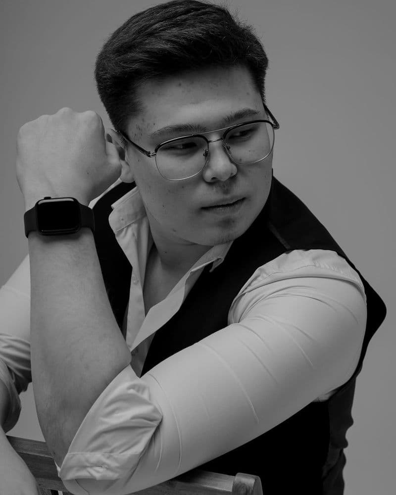 Изображение артиста Фотограф Мынбаев Ернар